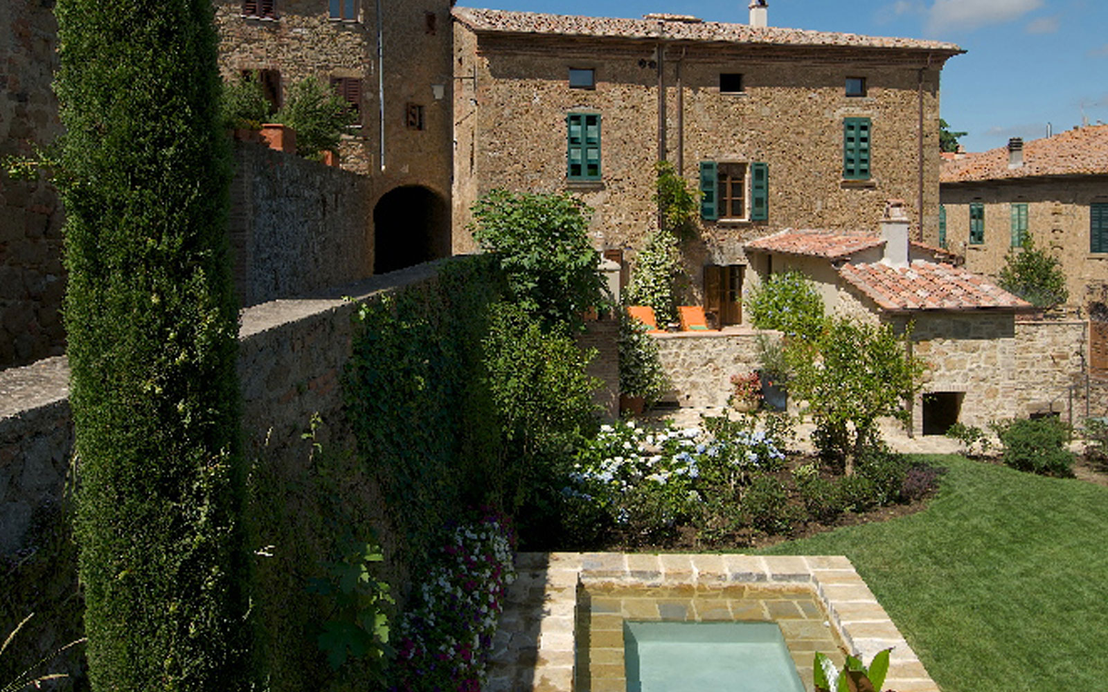 Val d’Orcia Villa 1213 Merrion Charles Private Travel Consultant